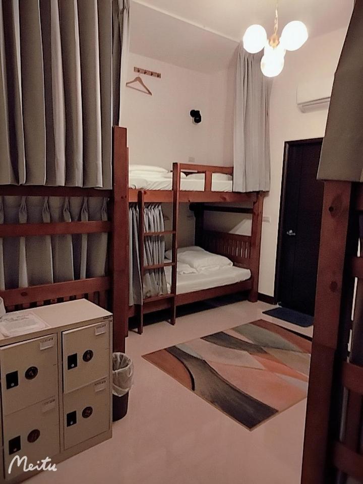 910 Hostel يولي الغرفة الصورة